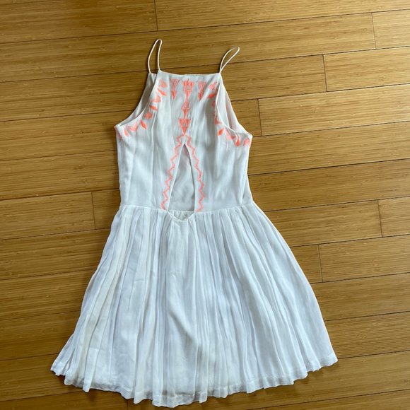 Dolce Vita Fit and Flare Spaghetti Strap Dress - Picture 4 of 6